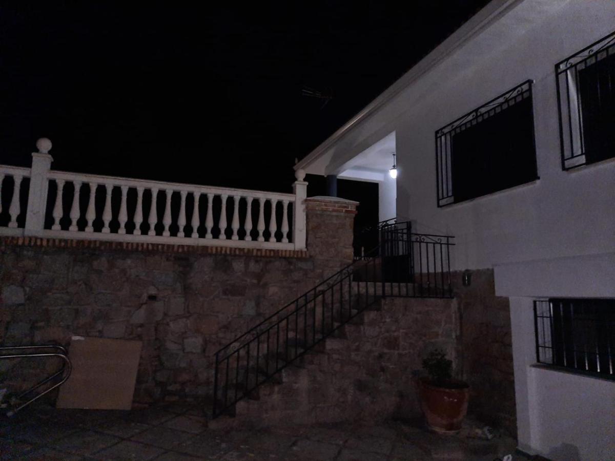 Villa La Garzona à Andújar Extérieur photo